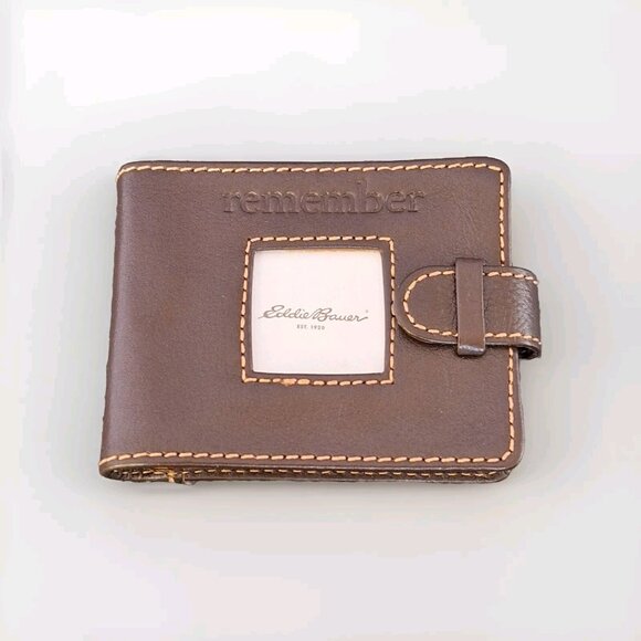 NWT Eddie BAUER BROWN LEATHER MINI PHOTO ALBUM WALLET - Picture 1 of 6